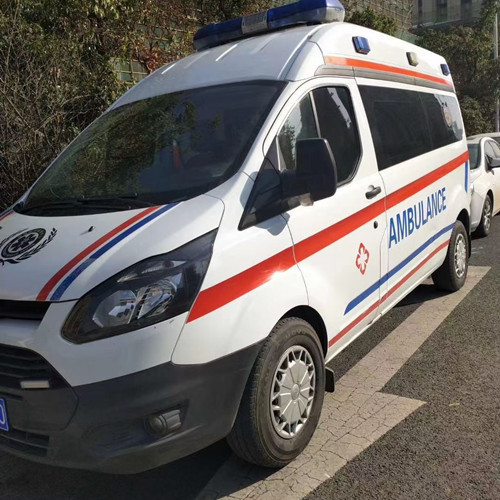 轮台品质救护车出租,为您的健康出行负责